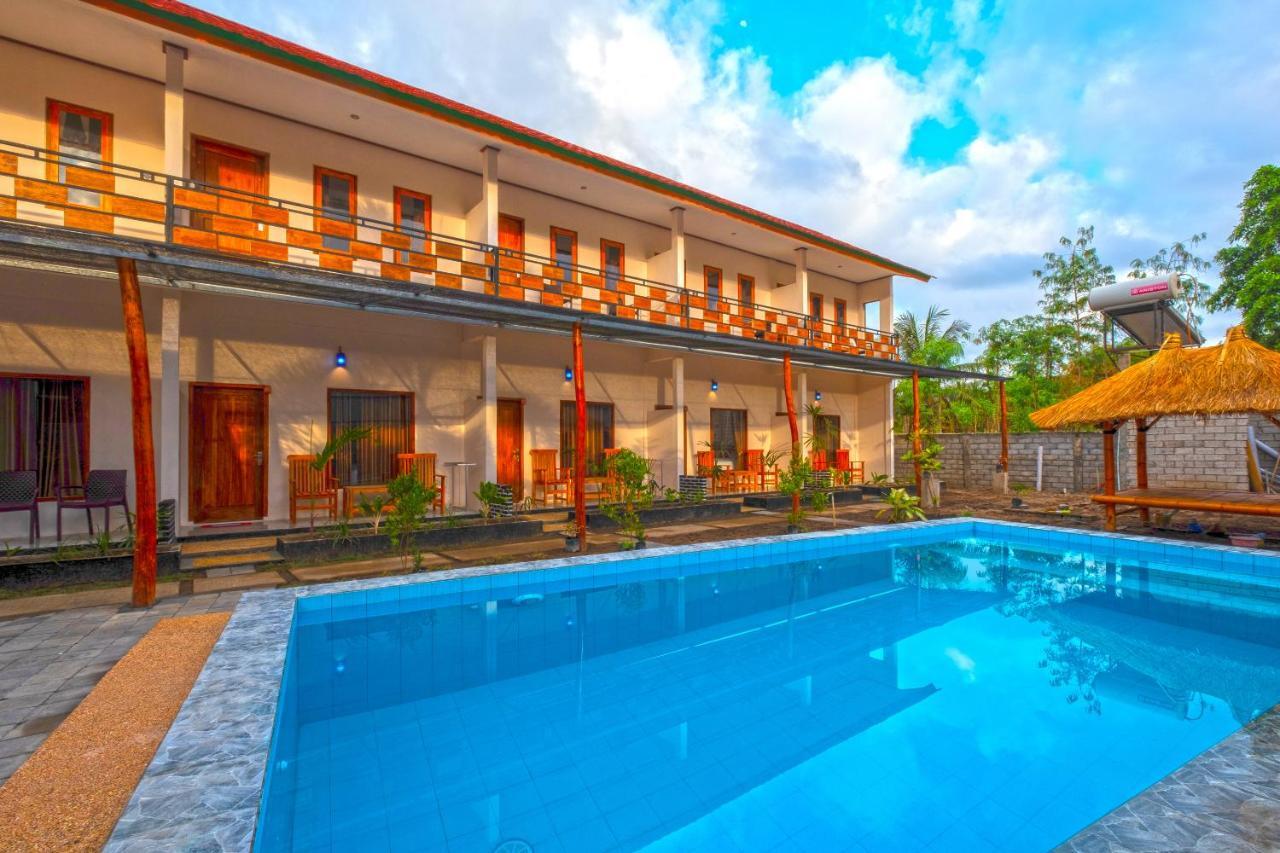 Jeri Home Stay Kuta  Luaran gambar